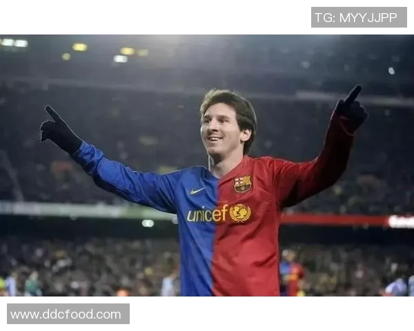 价值一亿的足球明星背后的训练与生活揭秘，如何成就顶级运动员的辉煌人生