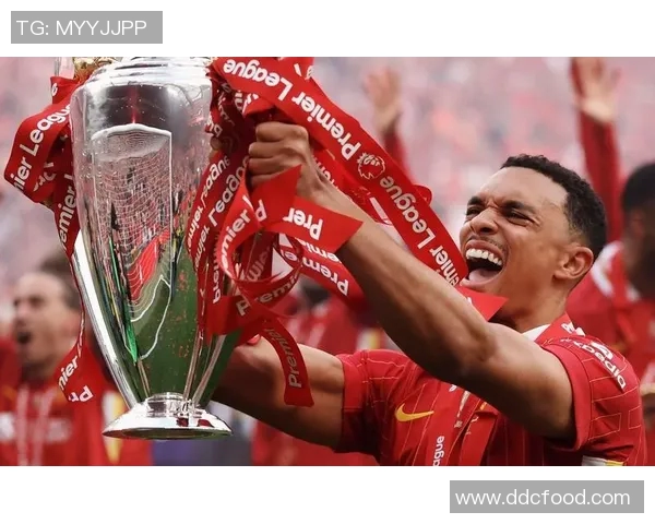 足球明星送上生日祝福视频让你感受足球的热情与温暖