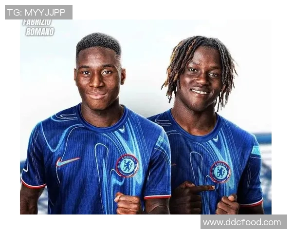 切尔西能否成功续约足球明星引发球迷热议与关注